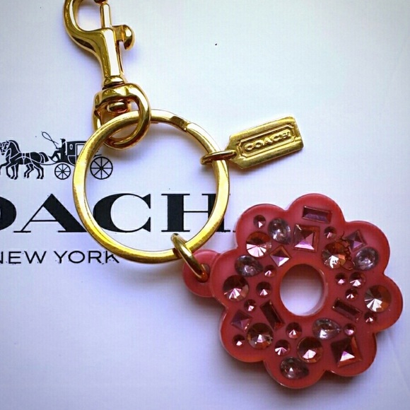 Coach Wristlet with “gem” flower keychain/charm - Picture 6 of 7